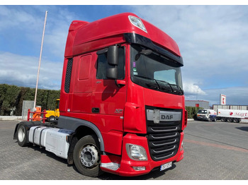 وحدة جر DAF XF 460