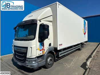 شاحنة مقفلة DAF LF 210