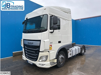 وحدة جر DAF XF 460