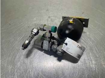 نظام الهيدروليك AHLMANN