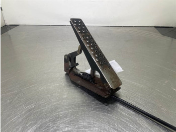 الكابينة والداخلية AHLMANN