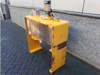 نظام الهيدروليك Ljungby Maskin L 12 - Tank/Reservoir: صورة 3 نظام الهيدروليك Ljungby Maskin L 12 - Tank/Reservoir: صورة 3