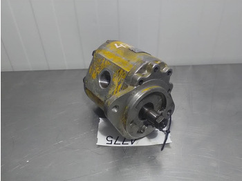 Sauer Sundstrand A40L27691 - Gearpump/Zahnradpumpe Sauer Sundstrand A40L27691 - Gearpump/Zahnradpumpe: صورة 1 Sauer Sundstrand A40L27691 - Gearpump/Zahnradpumpe Sauer Sundstrand A40L27691 - Gearpump/Zahnradpumpe: صورة 1