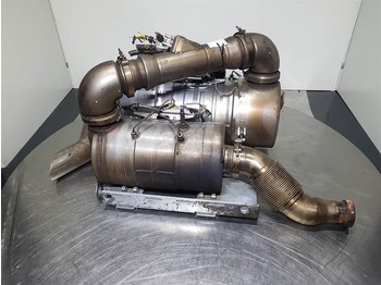 المحرك و قطع الغيار - آلات البناء Sennebogen 818 - Exhaust system/Auspuff/Uitlaat: صورة 3