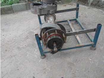 المحور و قطع الغيار ZF