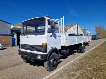 شاحنات مسطحة MERCEDES-BENZ