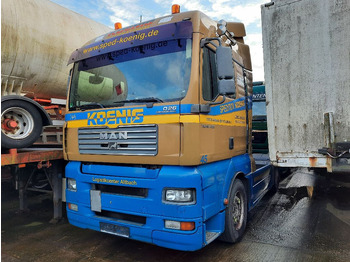 وحدة جر MAN TGA 18.480