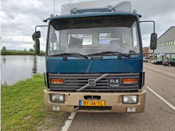 شاحنة هيكل كابينة Volvo FL611: صورة 2