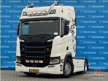 وحدة جر SCANIA R 450