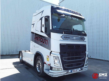 وحدة جر VOLVO FH 500