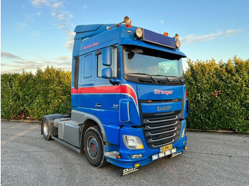 وحدة جر DAF XF 460