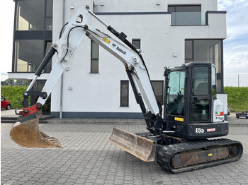 حفارة مُصَّغرة BOBCAT E55