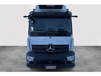 شاحنة صندوق متساوي Mercedes-Benz Actros 1830L 5 SM FRC 2-lämpö(atp10/2025): صورة 2