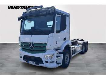 شاحنة ذات خطاف MERCEDES-BENZ Actros 2546