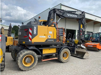 حفارة دولاب Volvo EWR 150 E MIETE / RENTAL (12001017): صورة 3