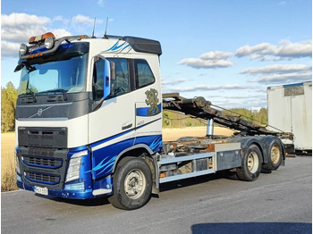 شاحنة نقل المخلفات VOLVO FH13 420