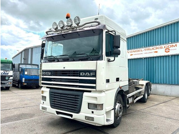 شاحنة ذات خطاف DAF XF