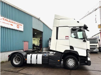 Interior photo 1: وحدة جر Renault T460 HIGH ROOF 4x2 (EURO 6 / AUTOMATIC GEARBOX / VBI-BRAKE / HYDRAULIC KIT / FRIDGE / AIRCONDITIONING)