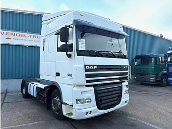 وحدة جر DAF XF 105 460