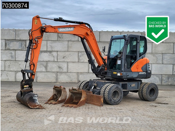 حفارة دولاب DOOSAN DX57W