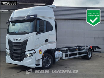 شاحنات الحاويات / جسم علوي قابل للتغيير شاحنة IVECO S-WAY