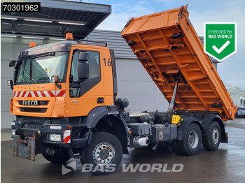شاحنة قلاب IVECO Trakker
