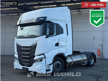 وحدة جر IVECO S-WAY