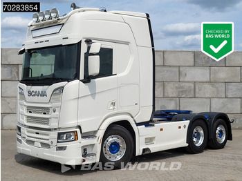 وحدة جر SCANIA R 580