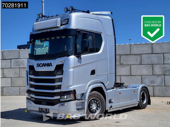 وحدة جر SCANIA S 500