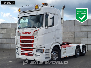 وحدة جر SCANIA S 650