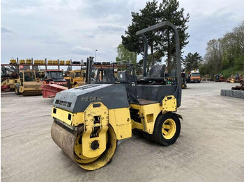 مدحلة المختلطة Bomag BW 135 AC: صورة 3