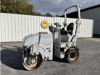 مدحلة اسفلت CATERPILLAR 225