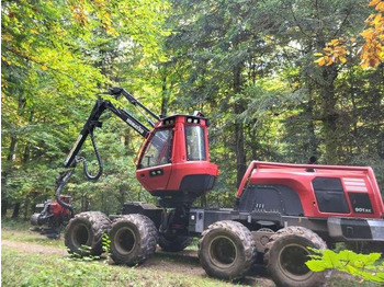 حصادة الأخشاب KOMATSU