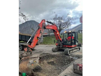 حفار زحاف KUBOTA KX080