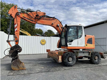 حفارة دولاب LIEBHERR A 918