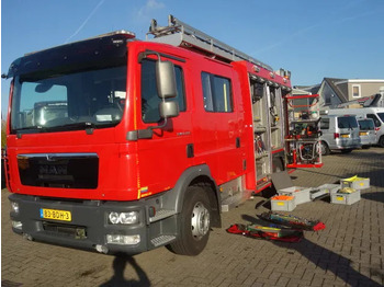سيارة إطفاء MAN TGM 15.250