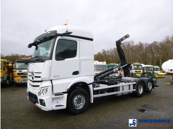 شاحنة ذات خطاف MERCEDES-BENZ Actros