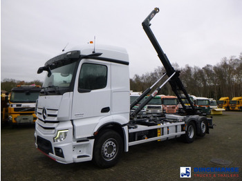 شاحنة ذات خطاف MERCEDES-BENZ Actros