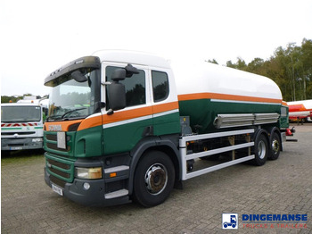 شاحنة صهريج SCANIA P 320