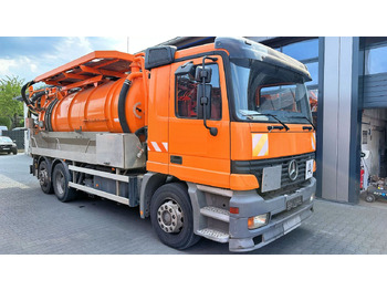 شاحنة الشفط MERCEDES-BENZ Actros 2540