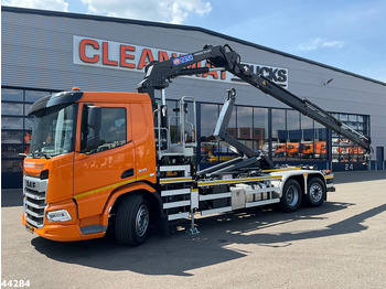 شاحنة ذات خطاف DAF XD 450