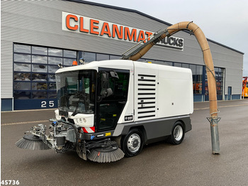 سياره كنس شوارع RAVO