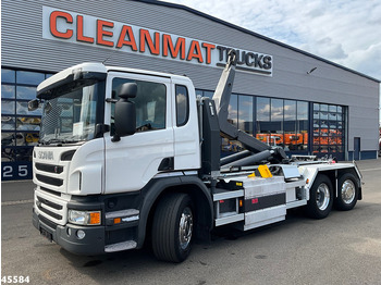 شاحنة ذات خطاف SCANIA P 340