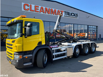 شاحنة ذات خطاف SCANIA P 450