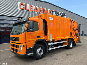 شاحنة النفايات VOLVO FM