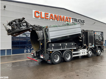 شاحنة الشفط VOLVO FM 400
