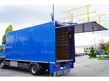 شاحنة مقفلة