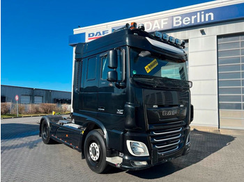 وحدة جر DAF XF 530