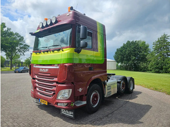 وحدة جر DAF XF 460