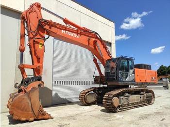 حفارة HITACHI ZX520